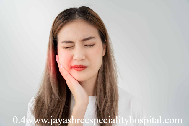 12 Penyebab Gigi Ngilu yang Tidak Boleh Diabaikan